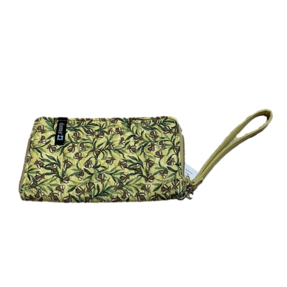 Donna by Donna Sharp Quilted Botanical Peggy Bee Fabric Wallet NWT - Picture 2 of 8